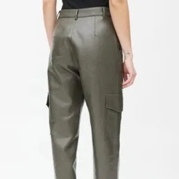 Wilfred Faux Leather Cargo Pants - Picture 4 of 7